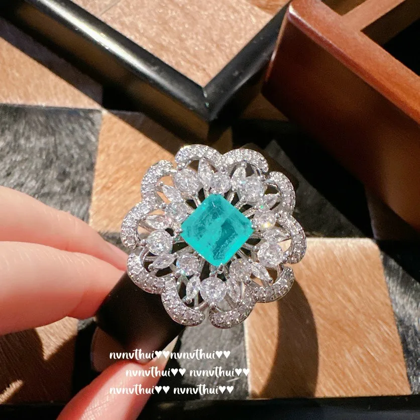2023 Trendy Vintage Sky Blue Paraiba Tourmaline Bangles Con Cintura In Pu Cinturino Placcato Oro Bianco 14K Per Gioielli Moda Donna