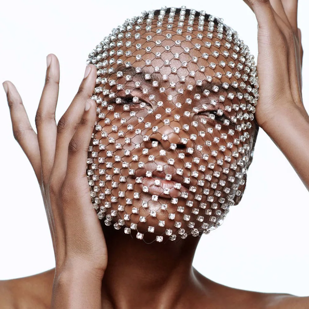 Stonefans Shining Mesh Fishing Net Masquerade Strass Face Jewelry Mask Velo Da Donna Crystal Face Shield Accessori Da Discoteca