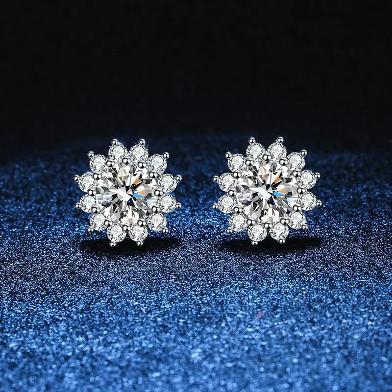 100% S925 Orecchini In Argento Sterling 0.5-1 Carat Real Moissanite Per Le Donne Lady Flower Diamond Ear Ring Gra Jewelry