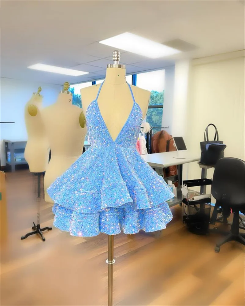 Sexy Sky Blue Halter Short Prom Dresses Paillettes Birthday Party Gowns Sparkly Tiered Mini Cocktail Dress Backless Robe De Bal