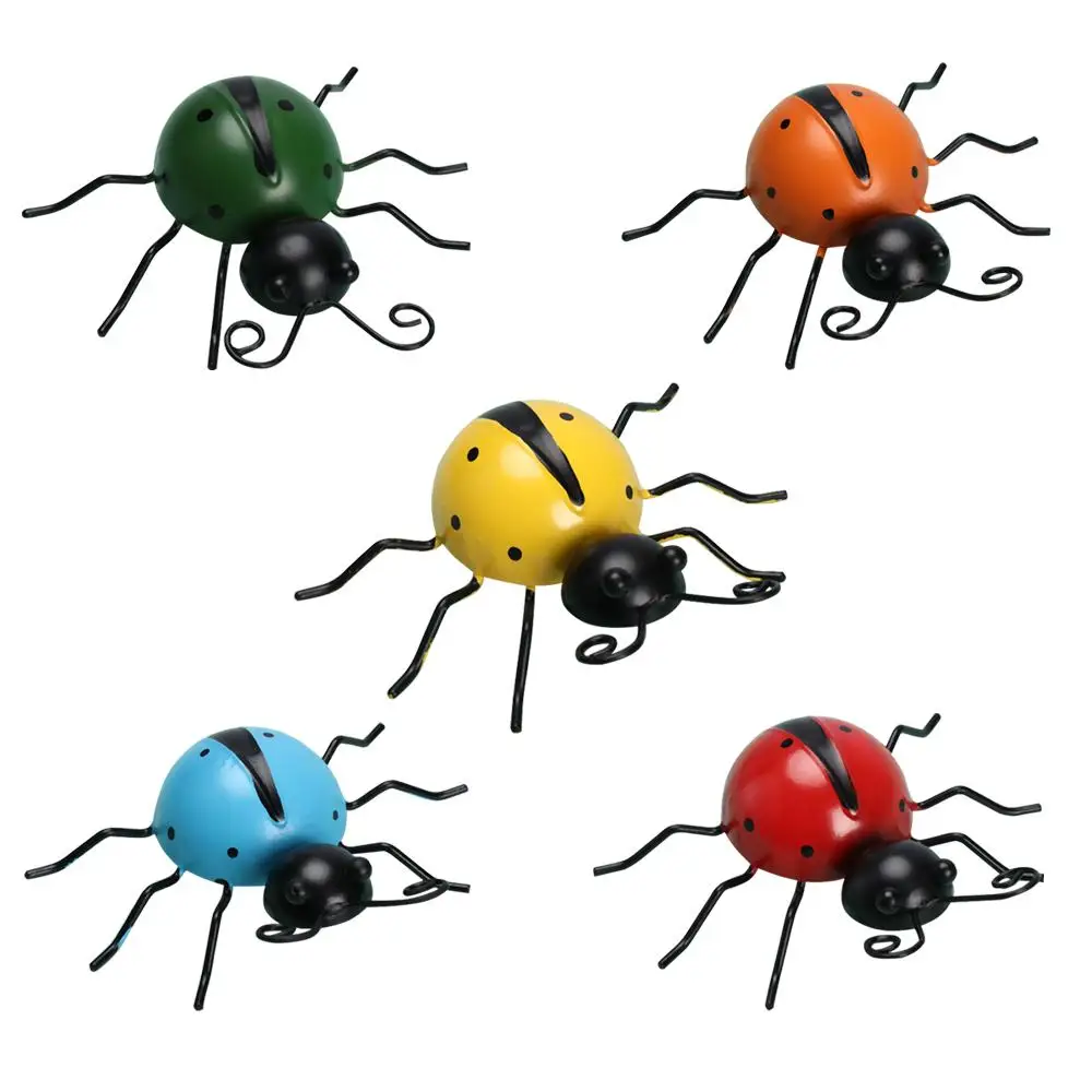 3D Metal Ladybugs Wall Art Outdoor Garden Wall Decor Sculture Rustiche Statue Per Fattoria Portico Patio Prato Recinzione Cortile