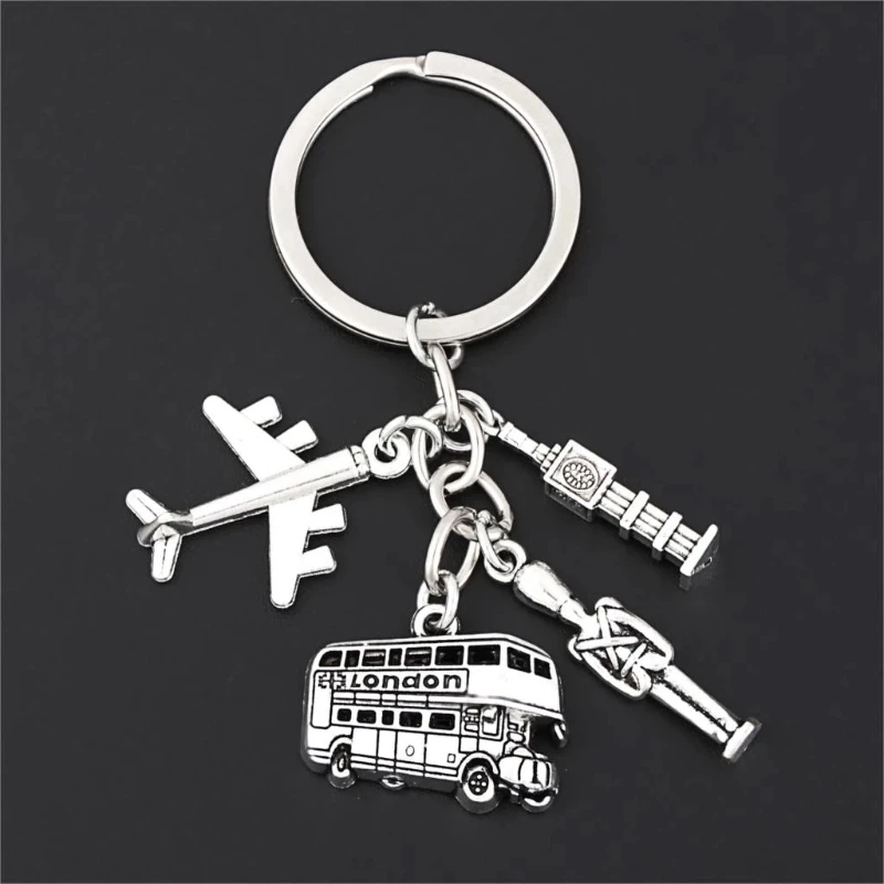 London Bus Clock Tower Soldiers Aircraft Portachiavi Friend Gift Donna Uomo Charm Accessori Ciondolo Gioielli