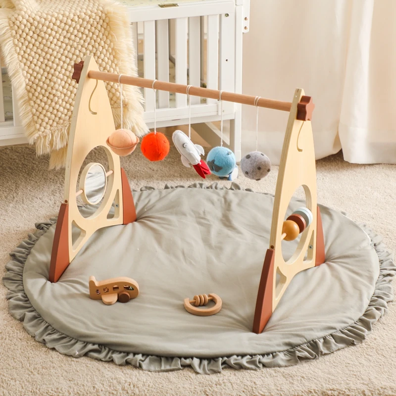 Baby Rocket Wood Play Gym Mobile Rocket Sonaglio Activity Toys Hanging Giocattoli Sensoriali Pieghevole Play Gym Frame Room Decorations Toy