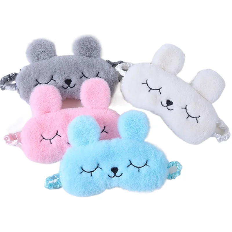 1Pc Cute Cartoon Rabbit Peluche Sleeping Eye Mask Confortevole Sleep Mask Sleep Aid Traveing Home Shading Light Eye Cover Eyeshade