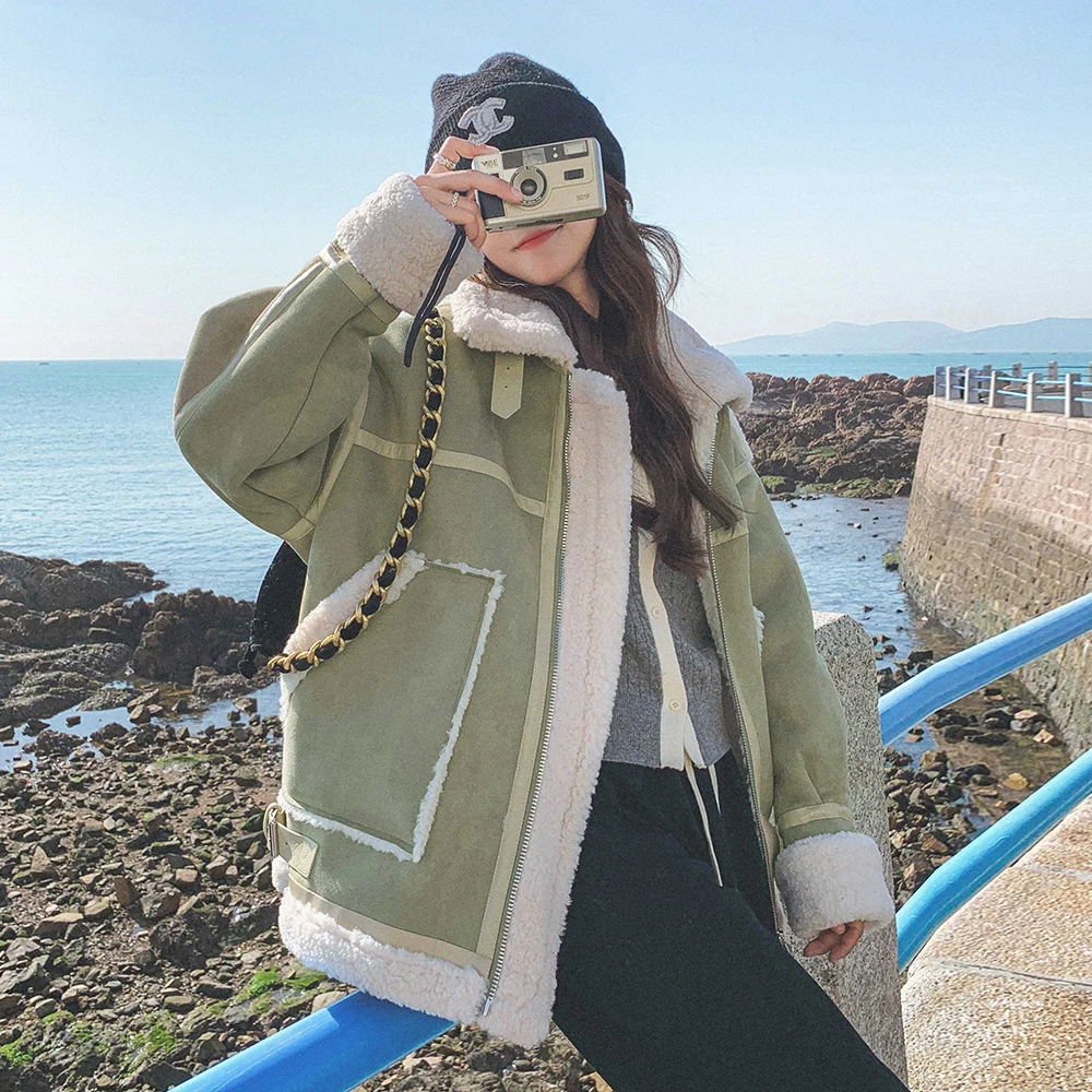 Fur One Lambswool Jacket Women Warm Faux Fur Parka Autunno Inverno 2023 New Addensare Loose Street Motor Giacca Imbottita In Cotone B37