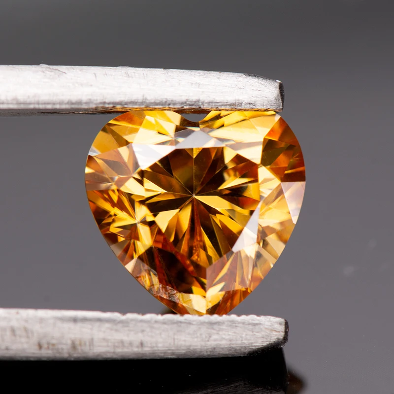 Colori Champagne Heart Cut Moissanite Stone Certificato Gra Lab Grown Diamond Ewelry Superato Diamond Tester