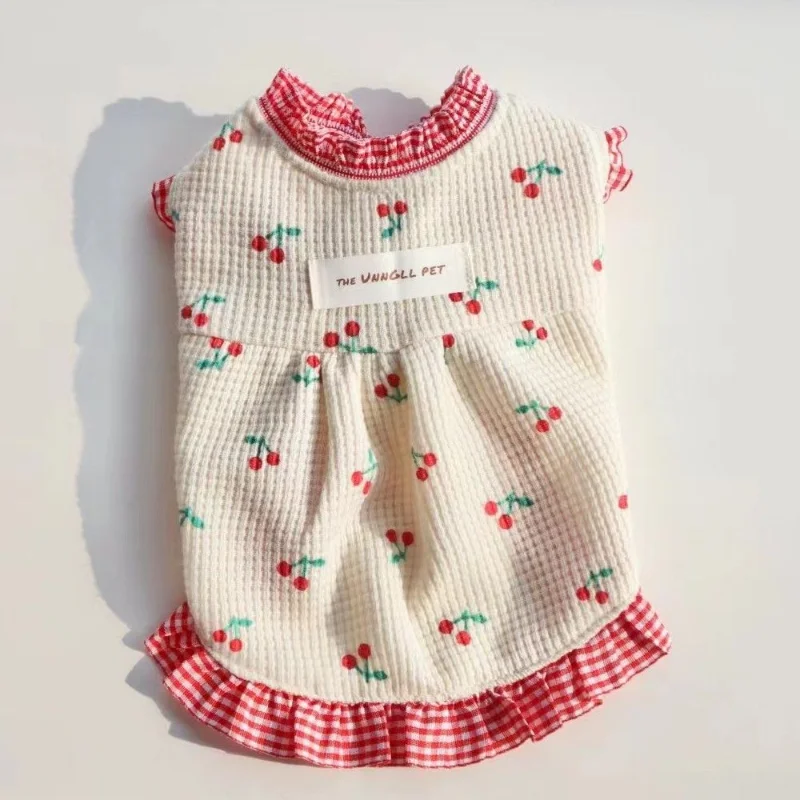 Cute Summer Cherry Gonna Lavorata A Maglia Pet Dog Clothes Dress For Dogs Abbigliamento Cat Small Print White Fashion Puppy Pet Chihuahua Pet
