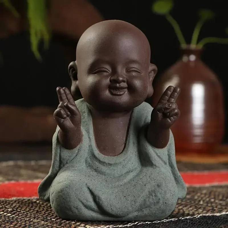 Buda Statue Buddha Figurine Monk Purple Sand Tea Budas Decorativos Figuras Bouddha India Statue Per La Decorazione Scultura