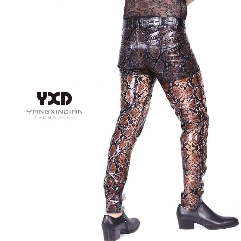 Pantaloni Da Uomo In Pelle Pu Con Stampa Serpente Traslucido Uomo Nuovo Modello Sexy In Pitone Pantaloni Dritti Uomo Pantaloni Casual Club Bar Costume