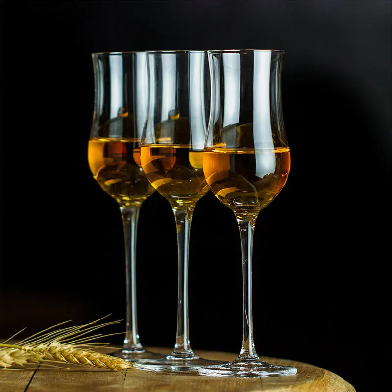 Nicchia Di Forma A Tulipano Whisky Liquore Brandy Xo Cognac Calice Colpo Copita Curiosare Di Vetro Per Il Vino Intenditore Sommelier Chateau