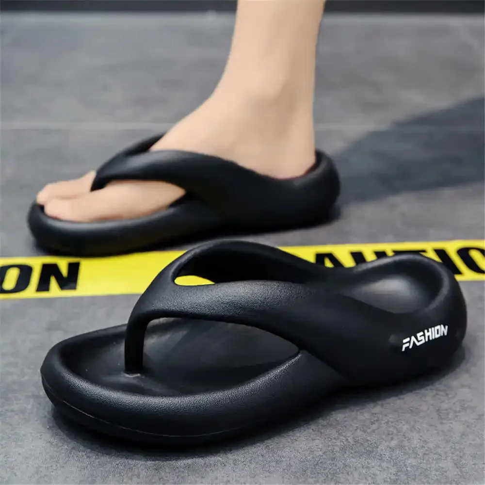 Sandali Antiscivolo Di Grandi Dimensioni Per Uomo Beach Luxury Man Slipper Shoes Red Big Boots Sneakers Sport Tene Sports-Et-Leisure