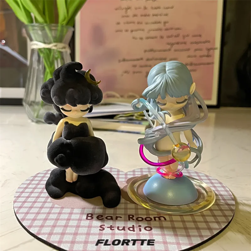Genuine 8Pcs Sleep Sky Elf Tide Play Doll Figure White Cloud Rainbow Universe Mini Cute Girl Ornament Set Regalo Di Compleanno