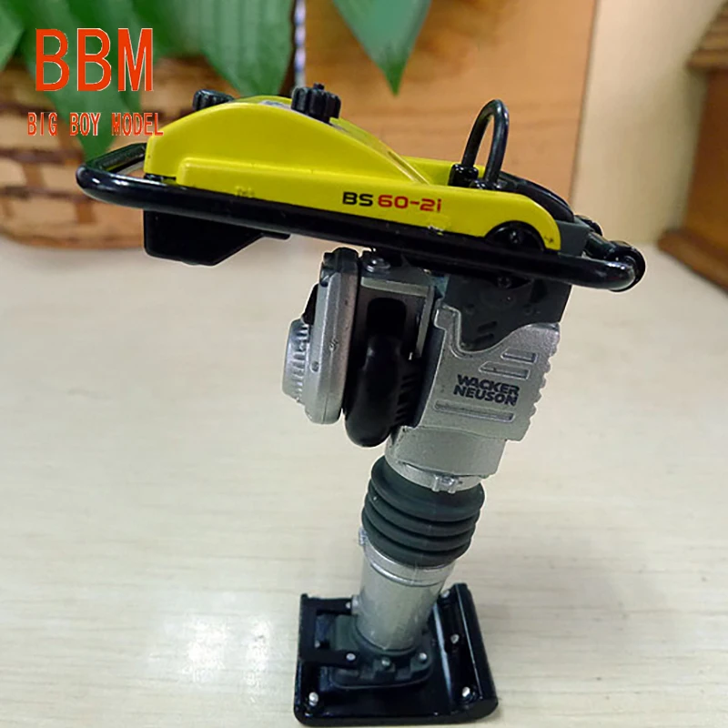 Diecast 1/12 Scala Wacker Neuson Bs60 Elettrico Tenuto In Mano Impact Grader Modello Giocattoli Per Ragazzi Bambini Per Regali