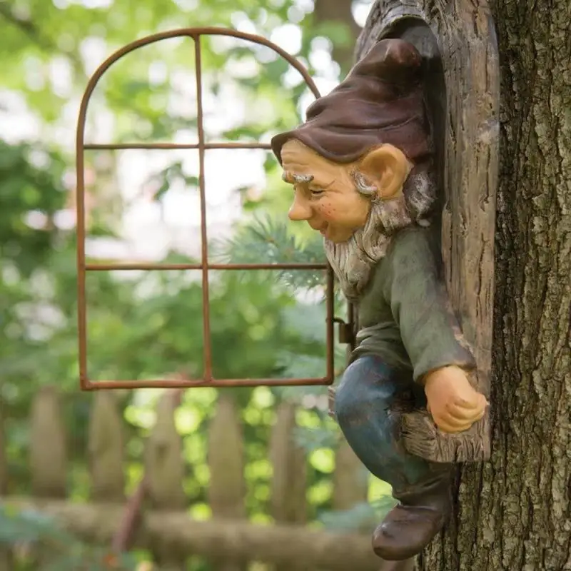 Naughty Garden Gnome Statue Running Away From Window Gnome Resin Ornaments Simpatiche Decorazioni Per Esterni Per Prato Portico Yard Patio