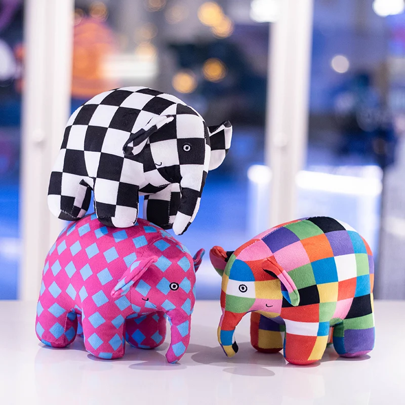 Lovely Anime Elmer The Elephant Figure Peluche Doll Cute Cartoon Plaid Elephant Emma Plushies Toys Room Decor Regalo Di Compleanno Per Bambini