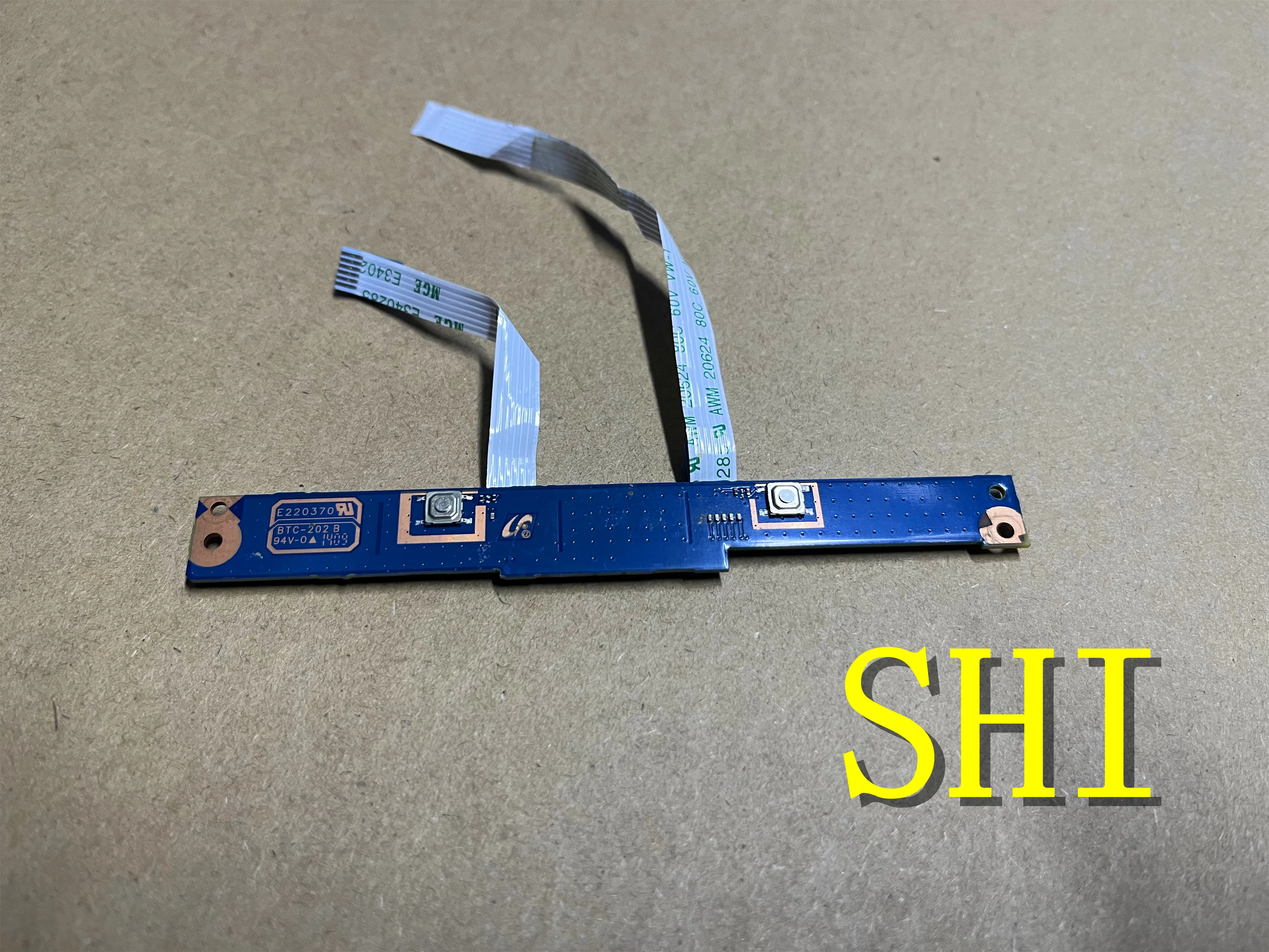 Usato Originale Per Samsung Np-270U5J 270 E5J 270 E5G 270 E5K 270 E5U 270 E5R Scheda Pulsante Sinistra E Destra Ba92-13612A Spedizione Gratuita