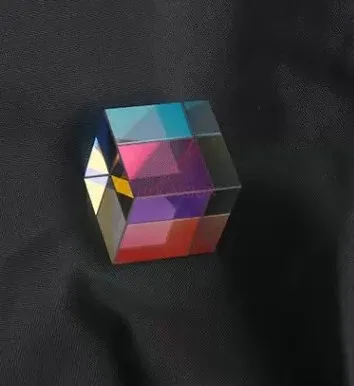 Fisica Insegnamento Prisma Di Colore Six-Sided 23Mm Cube Light Cube Creative Universe Cubo Di Rubik Ciondolo A Tre Prismi Foto Arcobaleno