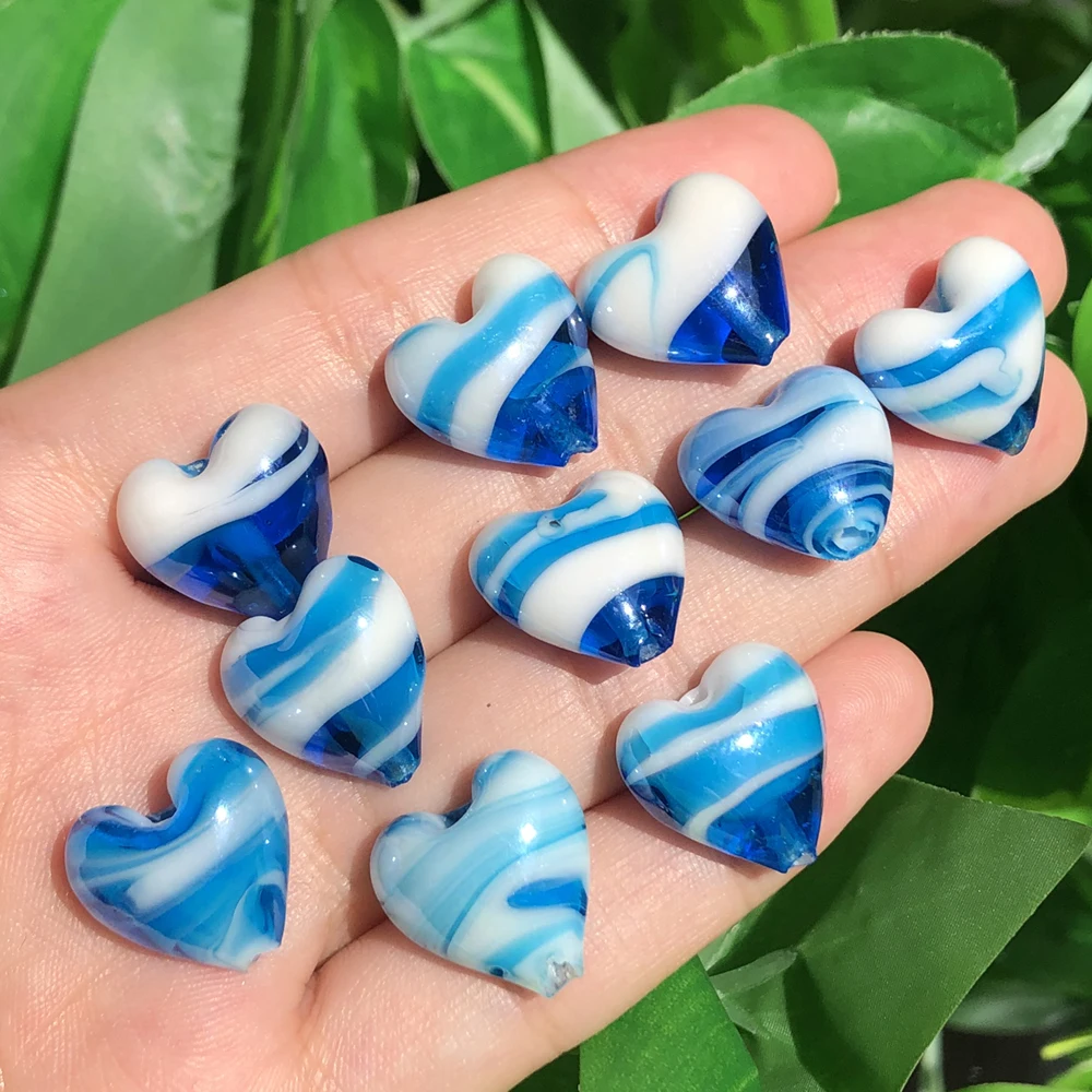 15Mm Large Murano Heart Sky Blue Candy White Stripes Lampwork Crystal Glass Ciondolo Bead Per Realizzare Accessori Per Orecchini D'Amore Fai Da Te