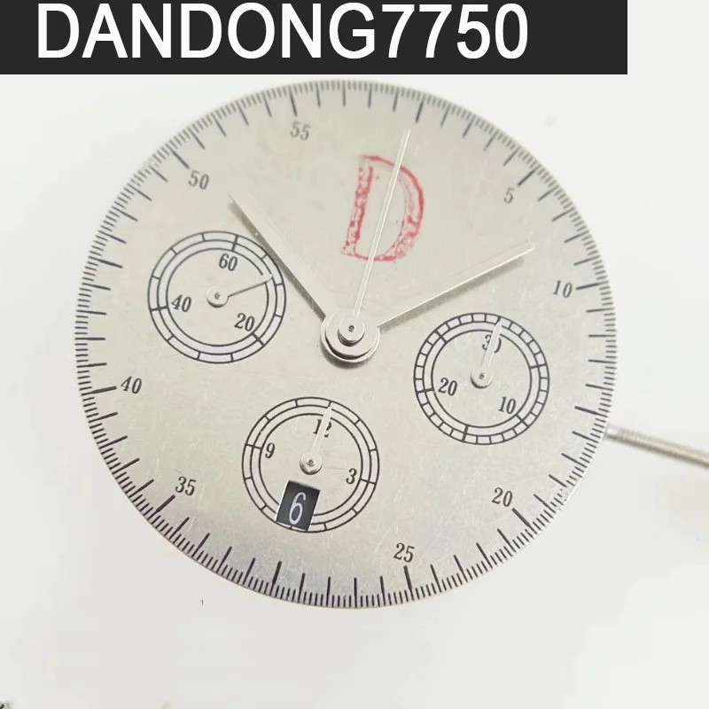 Movimento Dell'Orologio: Dandong 7750 Sostituto Eta7750 Centro Meccanico Ore, Minuti E Secondi, Cronografo, Calendario Nero A 6 O