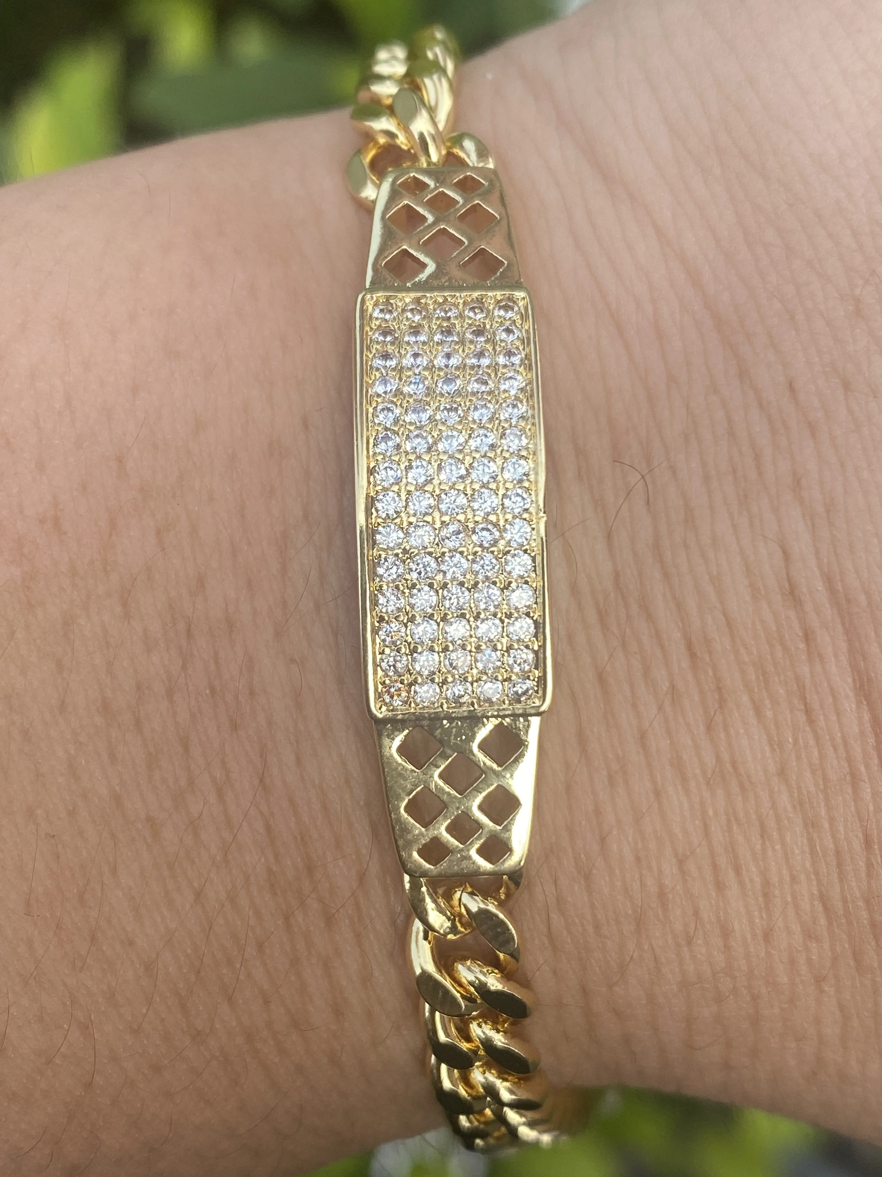Rettangolo Placcato Oro 18 Carati Cz Crystal High Polished 6Mm Cuban Link Chaincharm Bracciali Per Le Donne