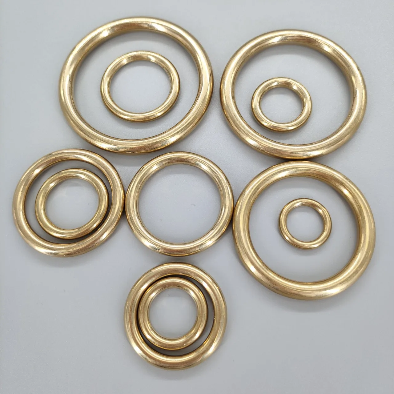 O-Ring Buckle Seamless Round Solid Brass O-Ring Per Borse Fatte A Mano Cinture Craft Accessori Fai Da Te Per Borsa Cinghia Cintura Collare Per Animali