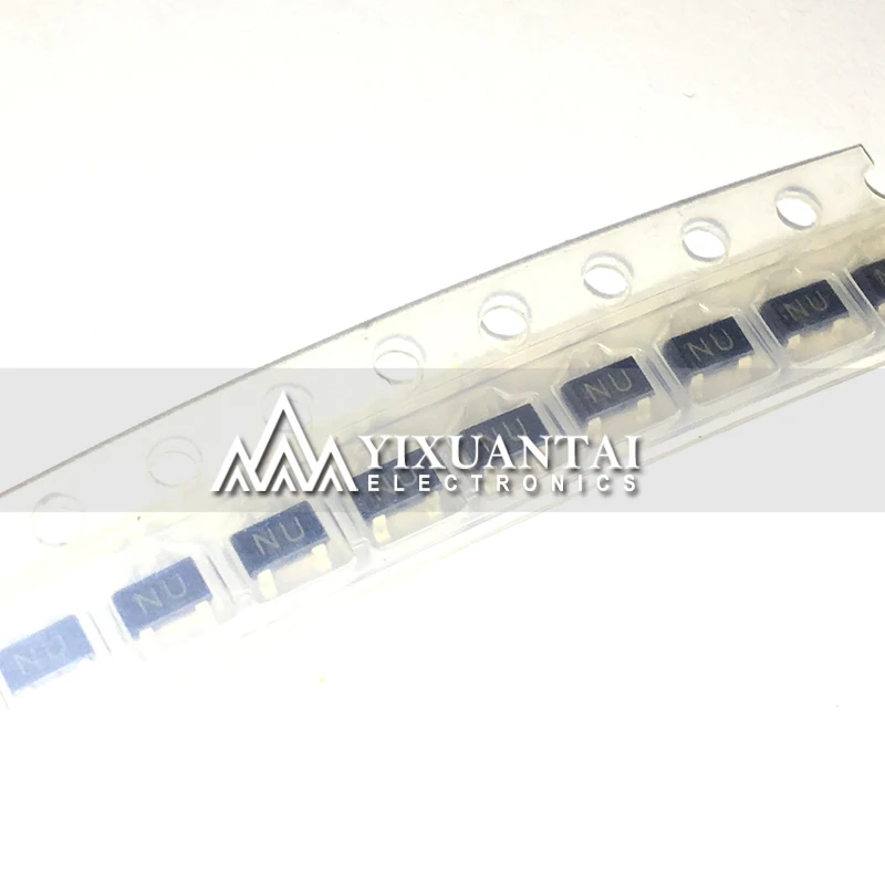 10 Pz Spedizione Gratuita Rt1P140C-T112-1 Originale P7 Rt1P140C-T12-1 P7 Rt1P141C-T12 P1 Pi Rt1P144C-T12-1 P5 Ps Sot23