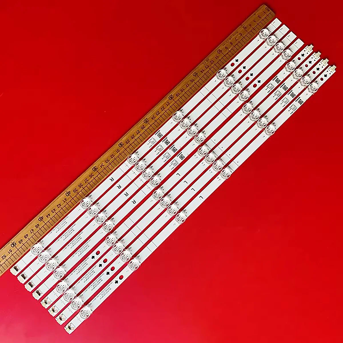 Strisce Di Retroilluminazione A Led 12Led Per Hisense H55B7100Uk H55B7100 H55B7300 H55B7300Uk Hd550V1U51-T0L4