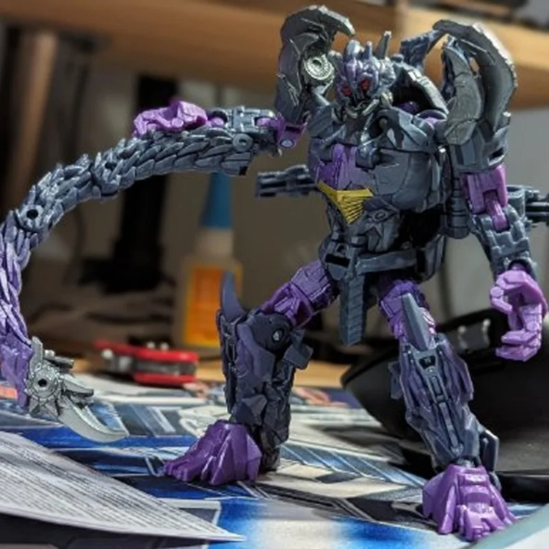 In Stock Transformers Studio Series Deluxe Transformers: Rise Of The Belve 107 Predacon Scorponok Action Figures Model Toy Gift