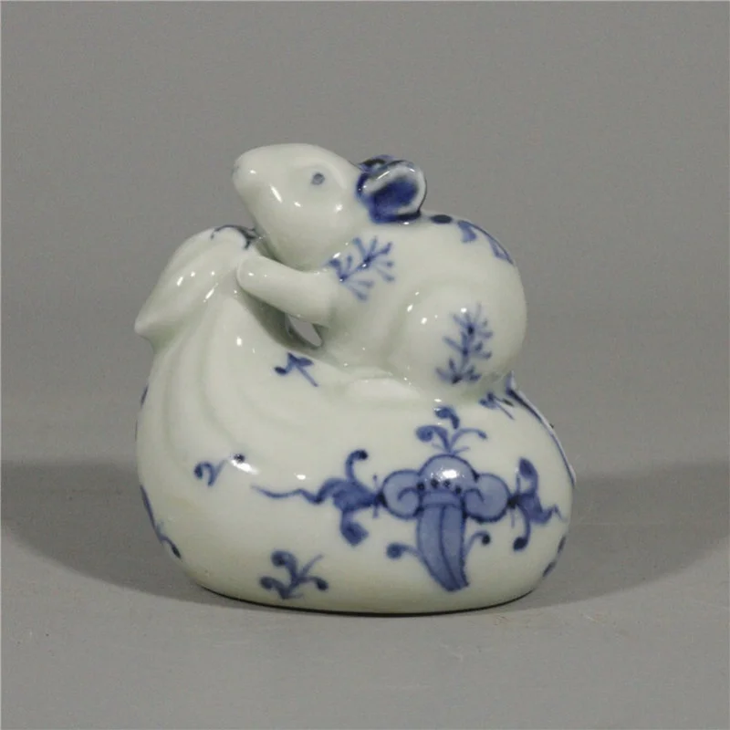 Retro The Republic Of China Style Dipinto A Mano Blu E Bianco Zodiac Rat Water Dropper Water Drop Study Supplies Antique A