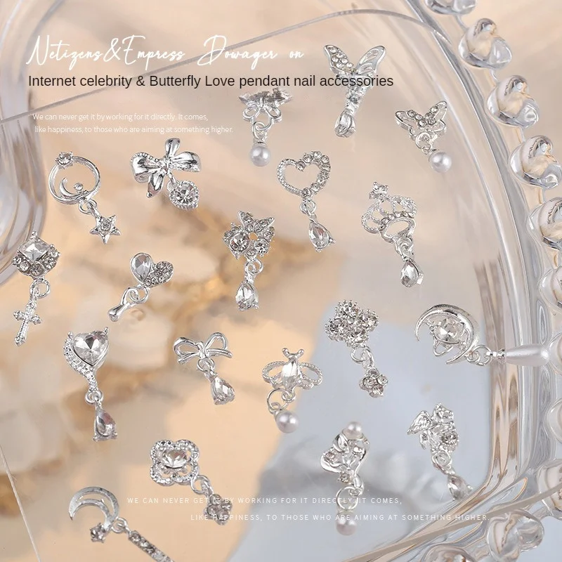 Accessori Per Nail Art Abbaglianti Accessori Unici Accattivanti Affascinante Bellissimo Design Nail Art Con Ciondolo In Argento Corona Slim