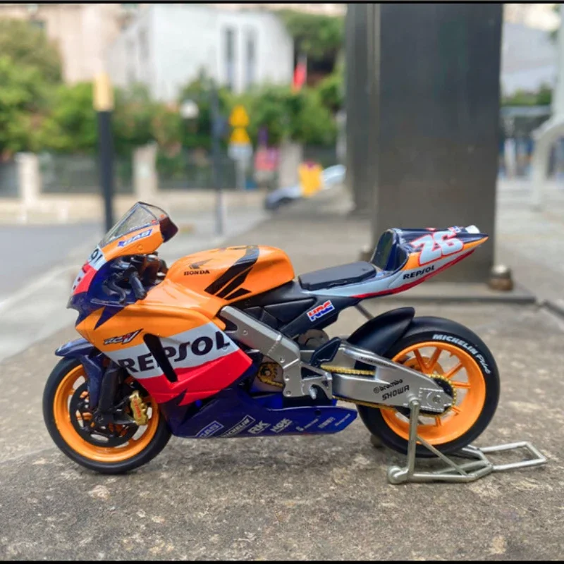 1:18 Scala Honda Rc211V-Nicky Hayden2006 Lega Moto Delicatezza Modello Statico Giocattolo Da Collezione Regalo Di Festa