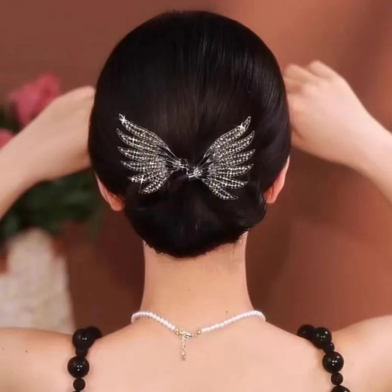 2024 Fashion Headband Roller Bigodino Per Capelli Donut Bun Maker Lazy Hairpin Tool Women'S Rabbit Ear Magic Hairstyle Ring Accessori