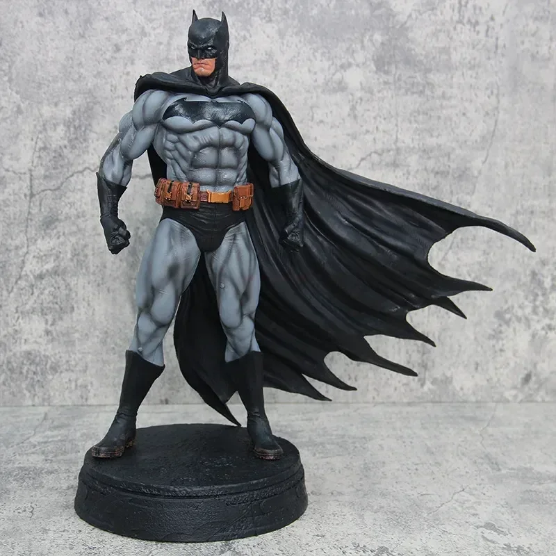 38Cm Batman Dc Comics Dark Knight Gk Action Figures Toy Large Justice League Standing Batman Figurine Modello Ornamenti Regali