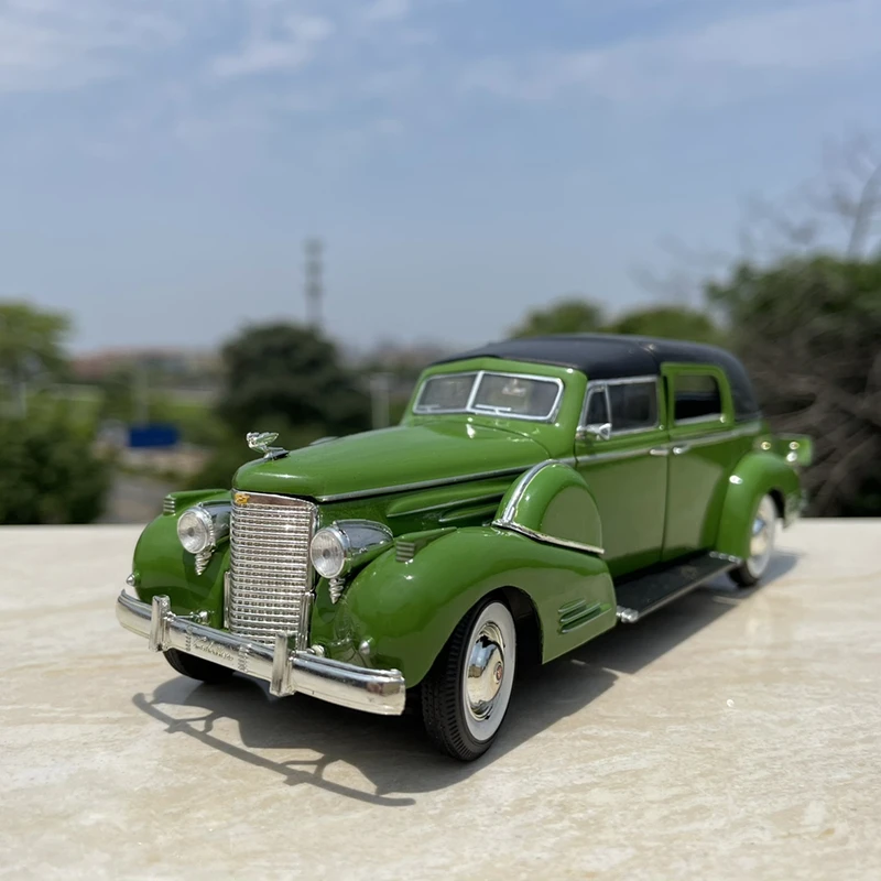 1:30 Cadillac Classica Vecchia Auto In Lega Modello Di Auto Diecasts Veicoli In Metallo Toy Car Model Collection Alta Simulazione Regali Per Bambini