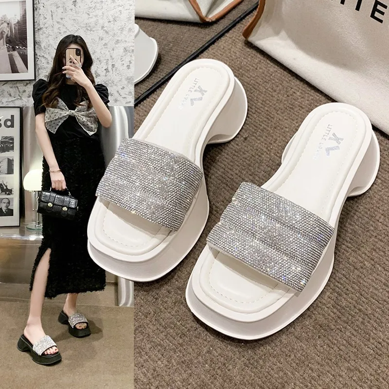Scarpe Pantofole Soft Platform Slides Jelly Flip Flops Slipers Donna Low Shale Female Beach Comfort Glitter 2023 Sabot Crystal Rom