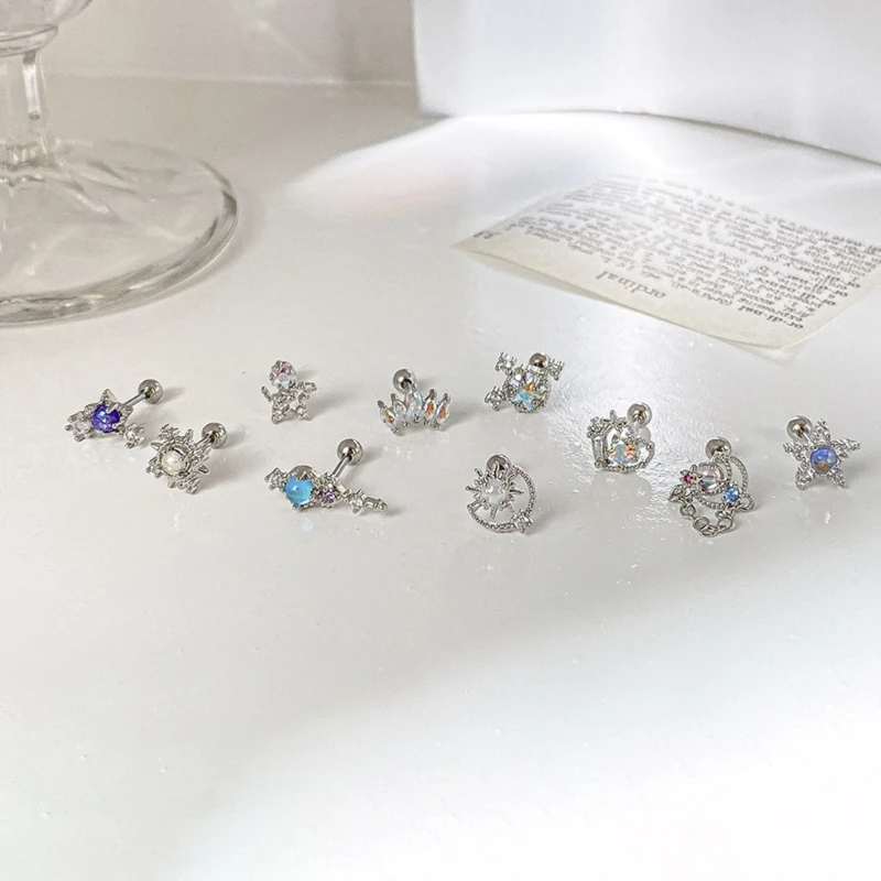 Love Ear Bone Studs Ball Moon Orecchini Heart Screw Ear Nails Gioielli Tendenza