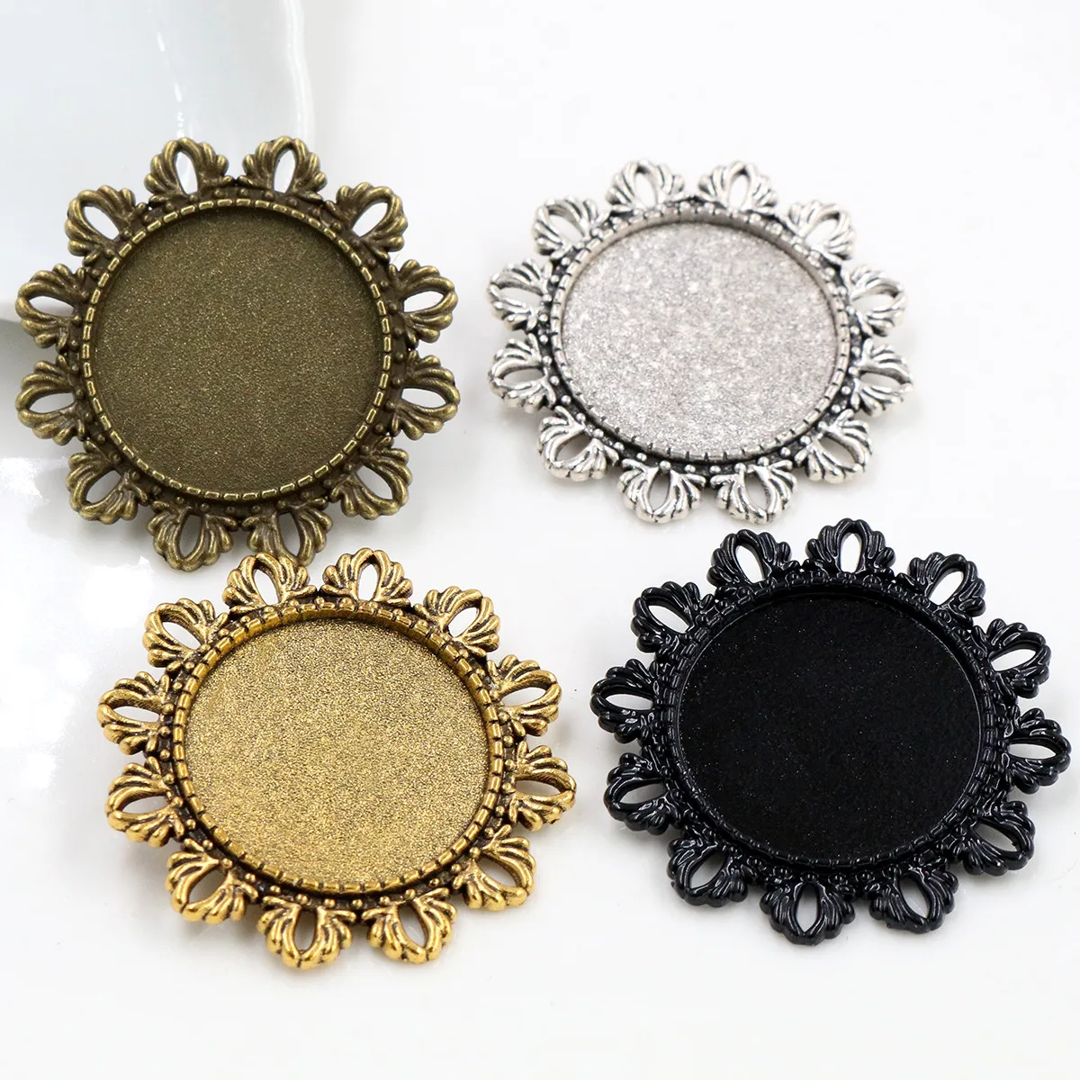 Nuova Moda 5 Pezzi 25Mm Dimensioni Interne Argento Antico Placcato E Bronzo Antico E Spilla Color Oro Antico Impostazione Base Cabochon