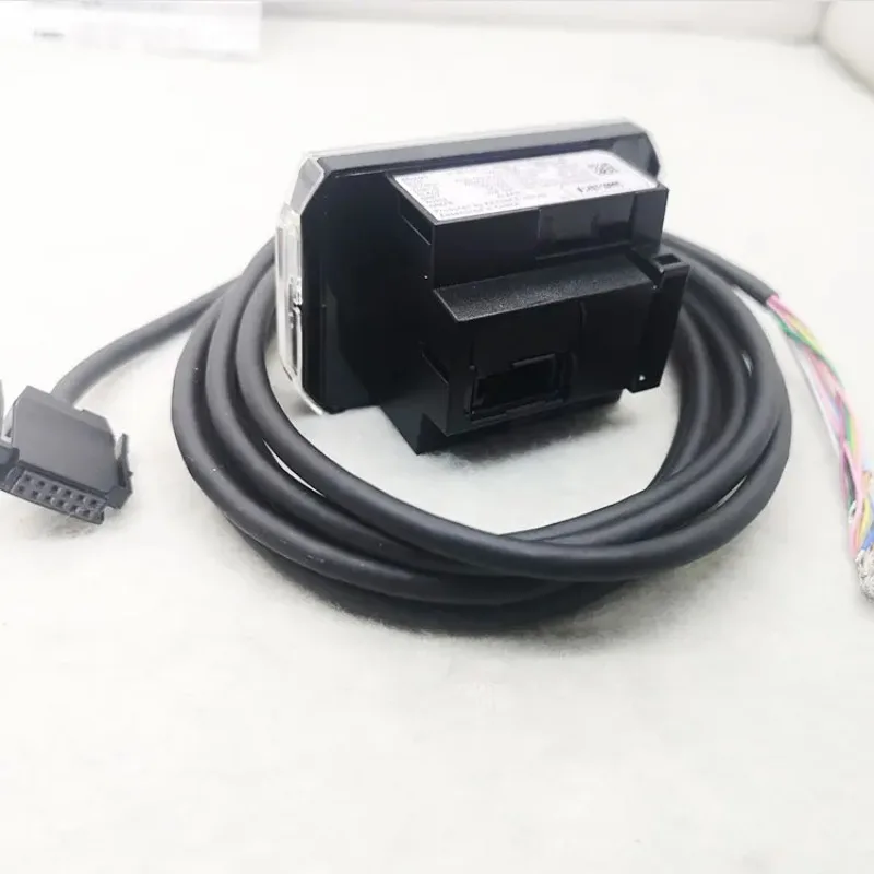 Nuovissimo Originale Keyence Il-1500 Sensore Di Spostamento Amplificatore Unità Montaggio A Pannello Tipo Un Anno Di Garanzia Youtube Premium