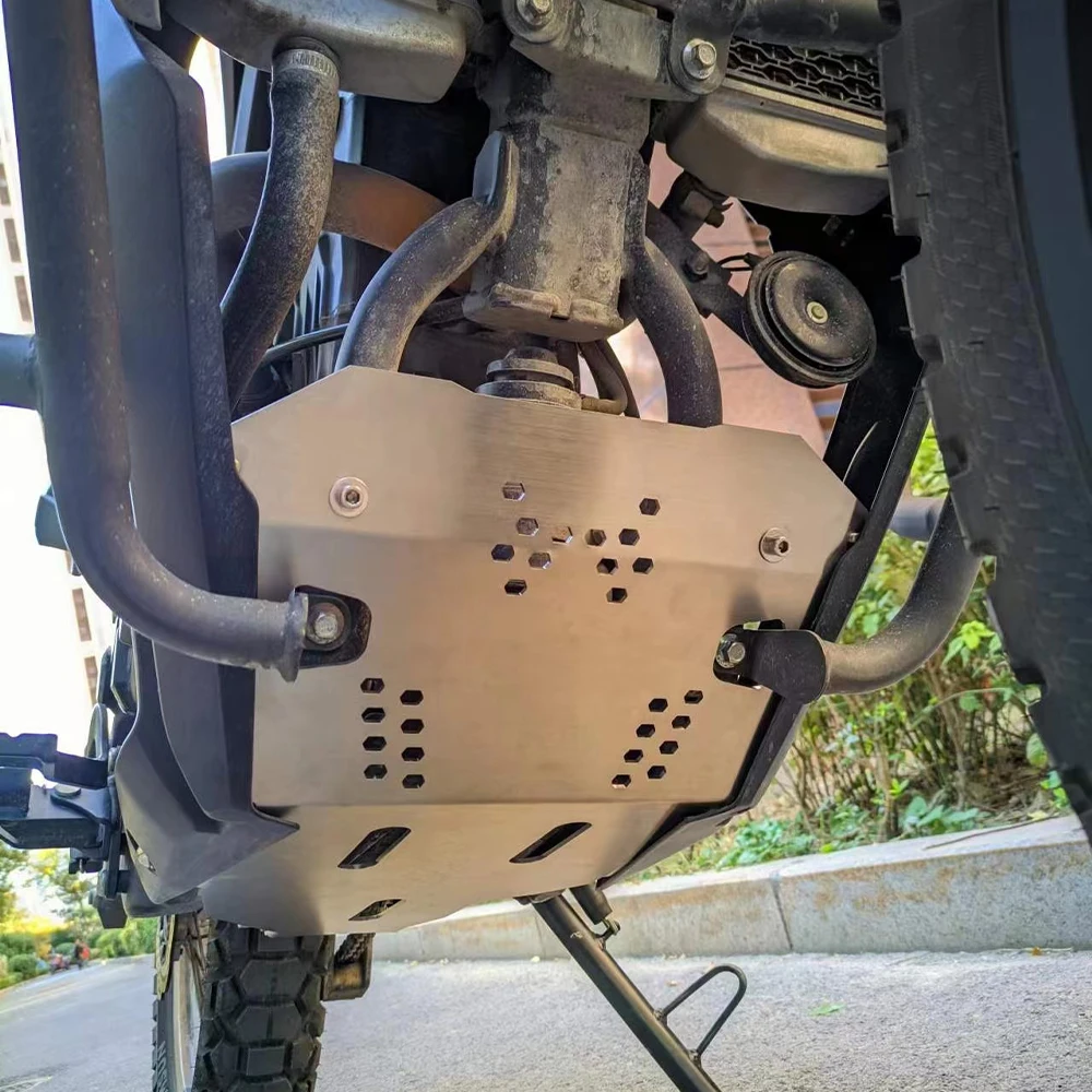 For Loncin Voge 300Gy Accessories 300 Gy Motorcycle Engine Protection Cover Engine Guard Chassis Armor Engine Cover For Loncin