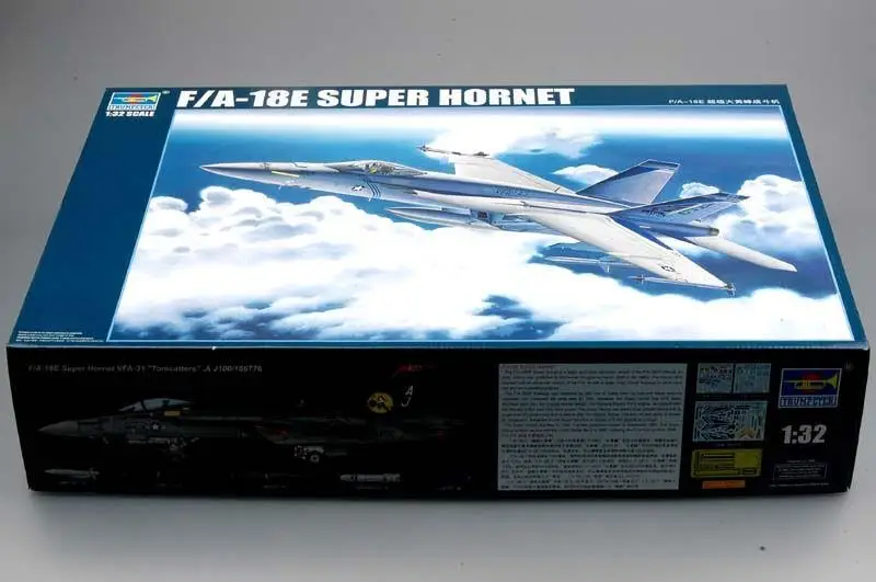 Trumpeter 1/32 03204 F/A-18E Super Hornet