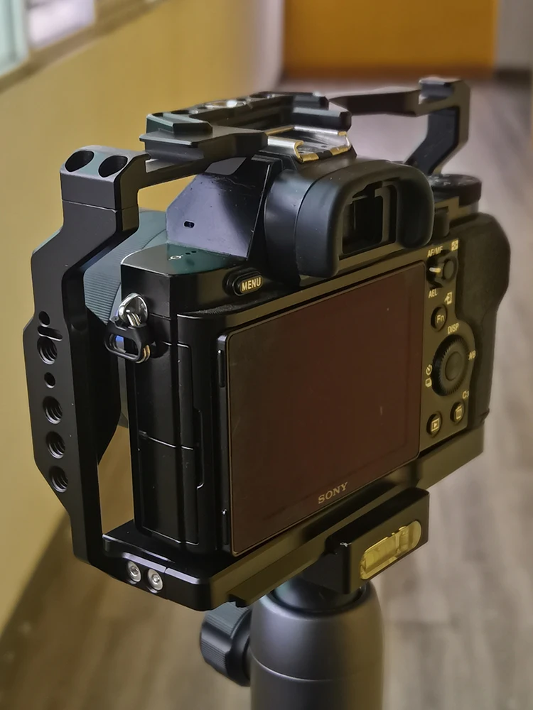 Gabbia Per Fotocamera Vlogmagic Per Sony A7 Iv / A7S Iii / A7R V