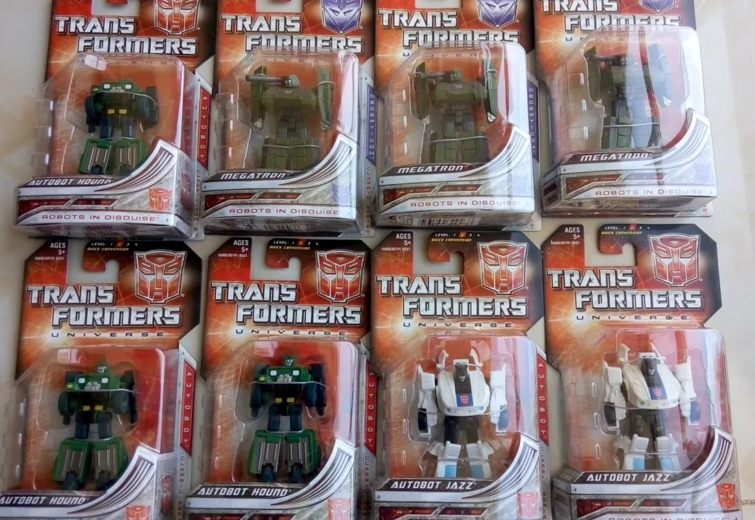 Hasbro Transformer Action Figure Classic 2.0 Detective Planetario Jeep Megatron Jazz Boxed Autentico Modello Di Deformazione Mobile