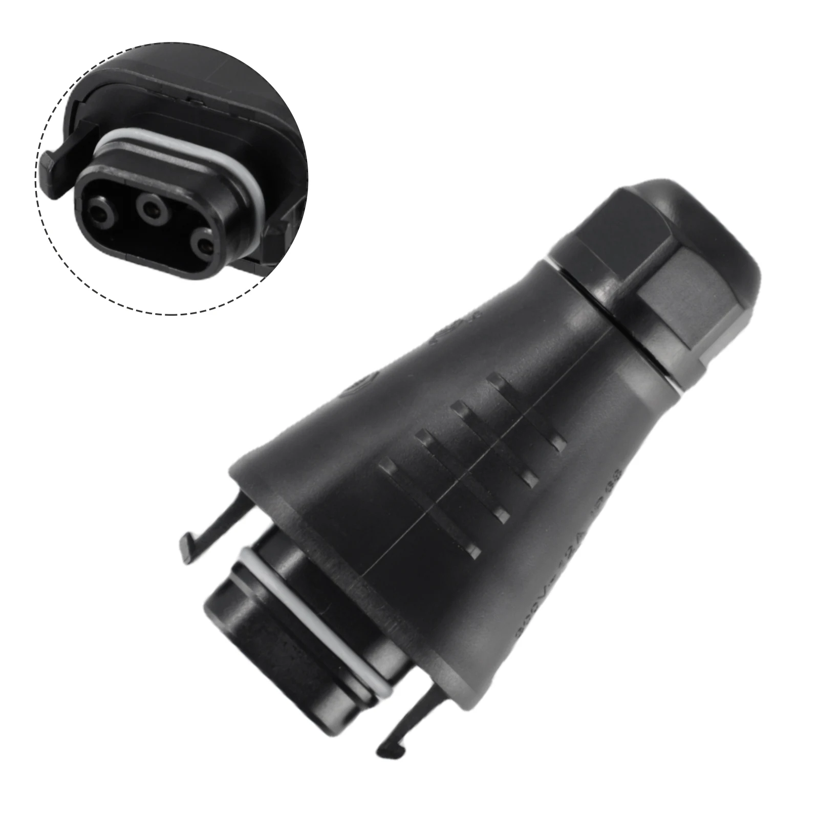 Connettore Da Campo Per Microinverter Connessione Elettrica Affidabile Con Connettore Hoymiles Bc05 Corrente Nominale 12A