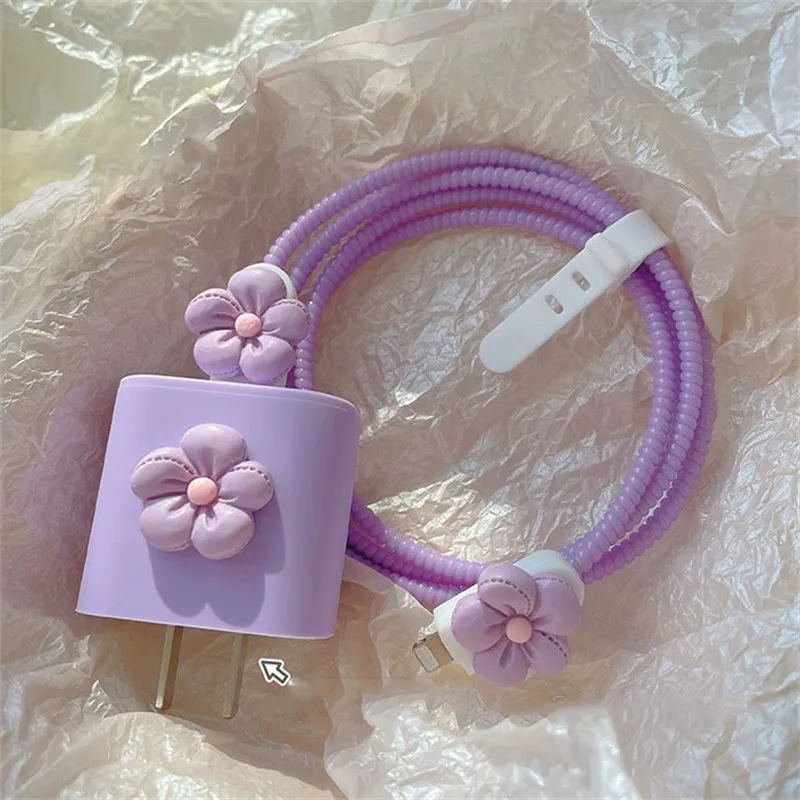 Cute Flower Silicone Charger Protector Cover Per Apple 14 18W-20W Charger Case Protector Organizer Cable Winder Protector Cove