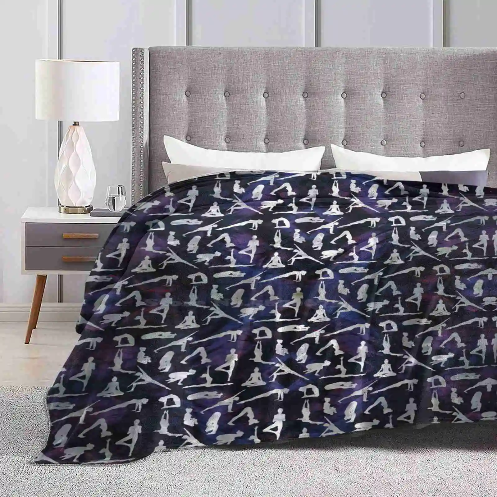 Yoga Asanas/Pose Pattern On Ametista Camera Più Venduta Coperta Di Flanella Per Uso Domestico Modello Yoga Posizioni Yogi Asanas Sanscrito