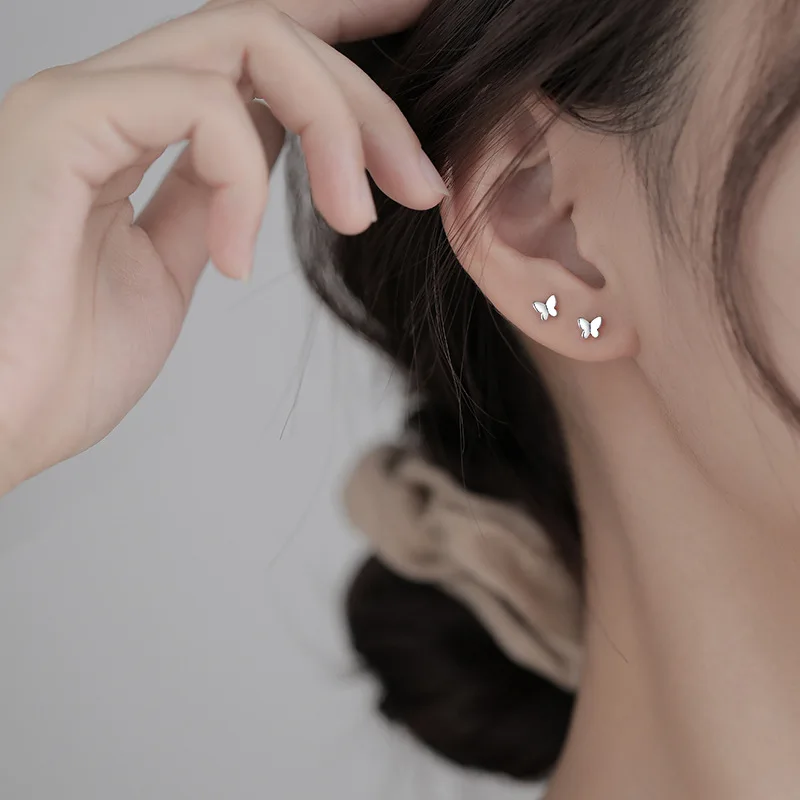 Accessori Per Gioielli Penetranti Romantici Semplici Per Bambina Con Mini Orecchini A Farfalla In Argento Sterling 925