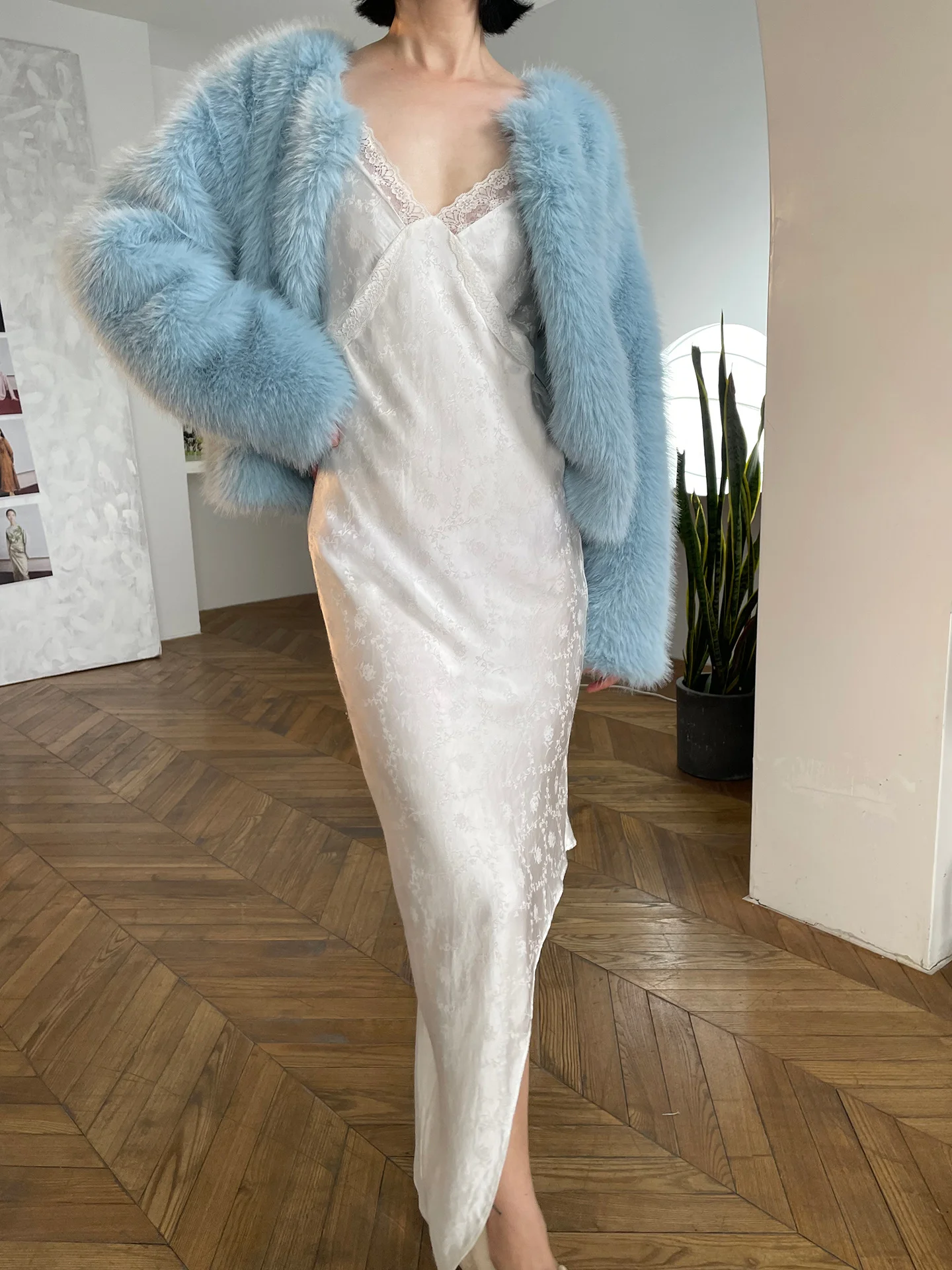 Spice Girl Style Niche Light Cut White Jacquard Halter Dress/Coat