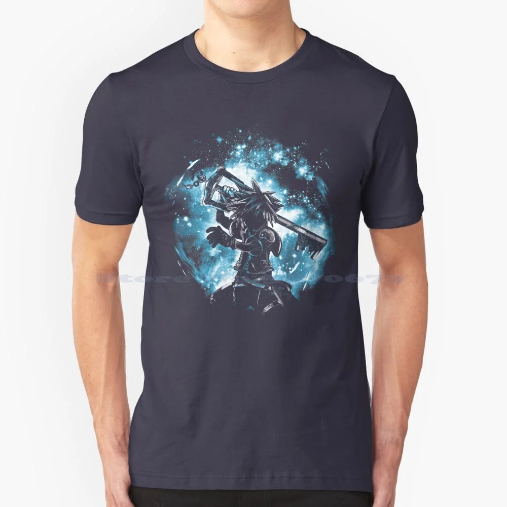 Space Keyblade T Shirt 100% Cotone Tee Kingdom Hearts Sora Keyblade Fantasy Videogioco Kharmazero Artistico Fanart Space Gaming