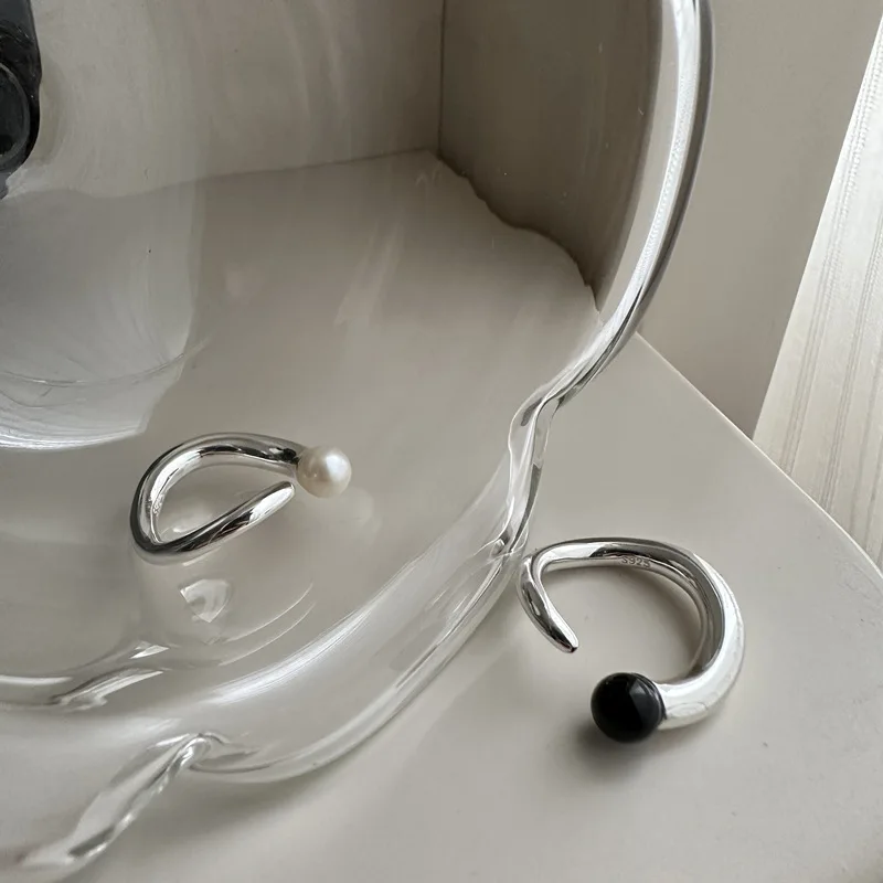 S925 Sterling Silver Versione Coreana Di Niche Design Wave Pearl Black Agate Ring Japan Ins Blogger Con Lo Stesso Anello