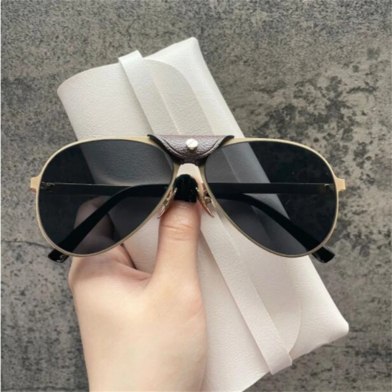 2023 Montatura Piccola-Face-New Big-Box Frog Beach Star Metal Gold Glasses Designer Occhiali Da Sole Simili Uv400